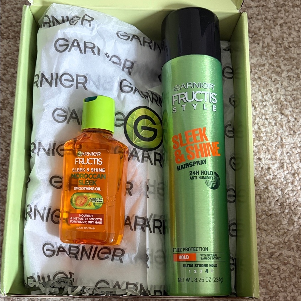 Garnier Fructis Moroccan Oil & Hairspray Set